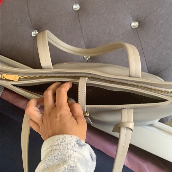 Purse - Picture 5 of 6